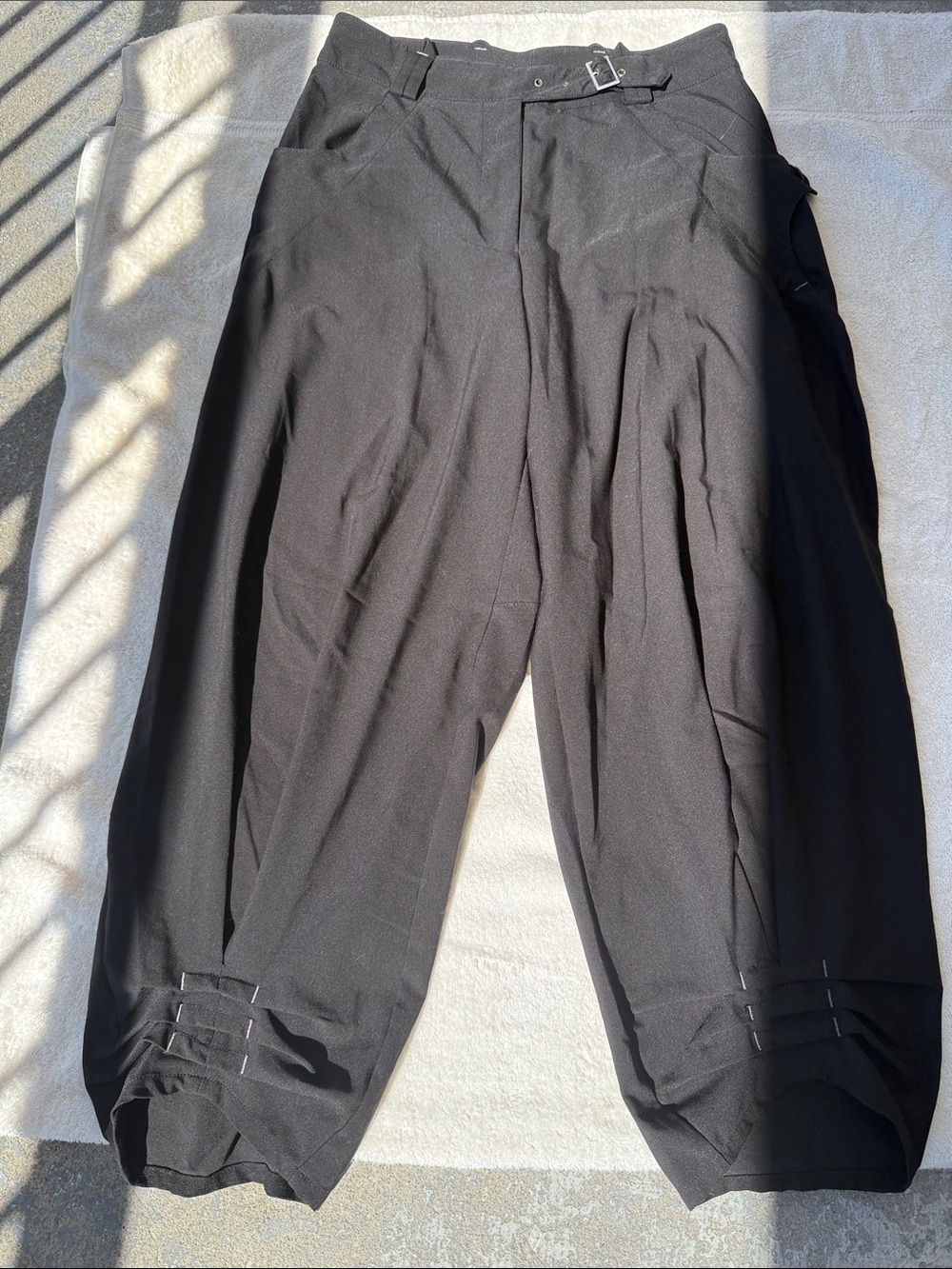 2026 Deux Mille Vingt Six ( France) Black ankle length,Wide-Leg Pleated Trousers